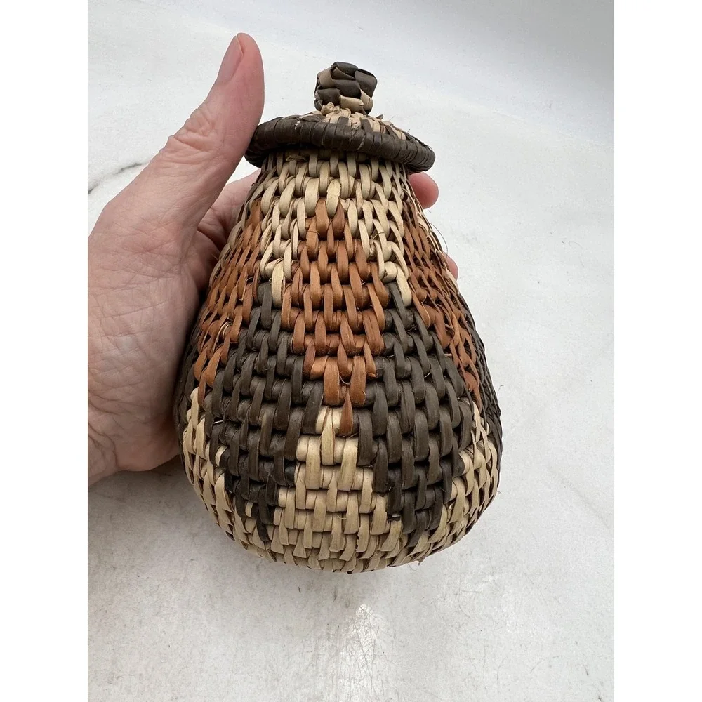 Unbranded handcrafted miniature